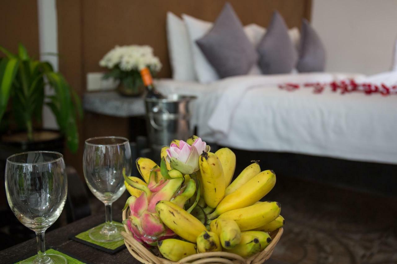 Fancy Boutique Villa Hotel Siem Reap Exteriör bild
